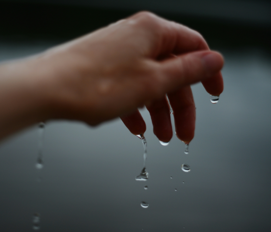 ЧОМУ ПОТІЮТЬ РУКИ І ЯК З ЦИМ БОРОТИСЯ?