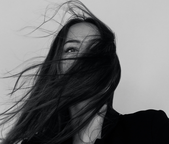 ЯК ЗУПИНИТИ ВИПАДІННЯ ВОЛОССЯ?